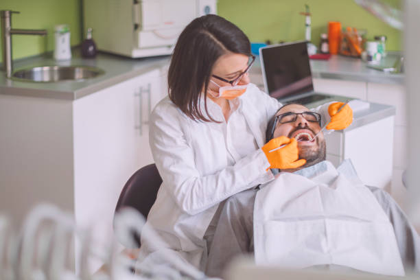 Best Broken or Chipped Tooth Repair in Jonesboro, IL